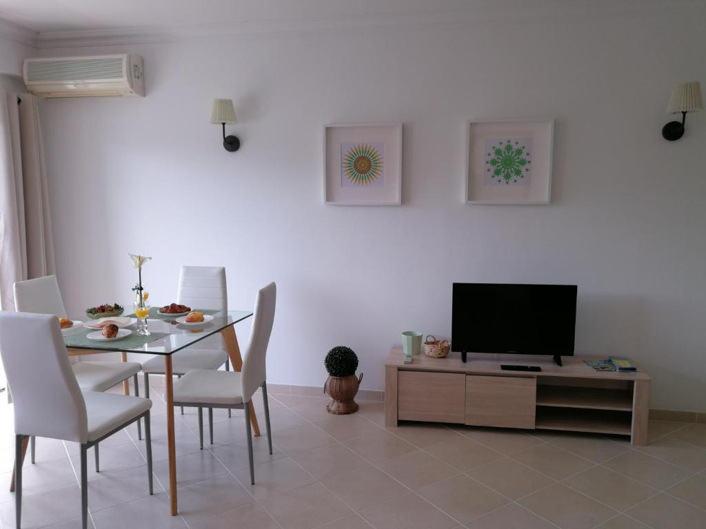 Aqua Apartment room 6